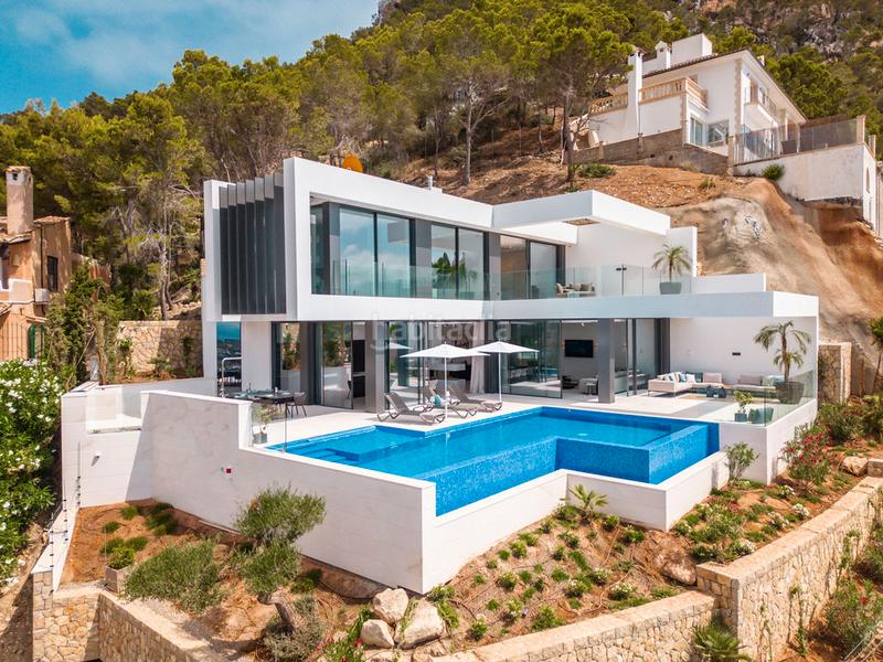 Foto bb4137ad-c8c8-43c2-8d48-4ac3ab59b136. Chalet avec parking piscine dans port d´Andratx Andratx