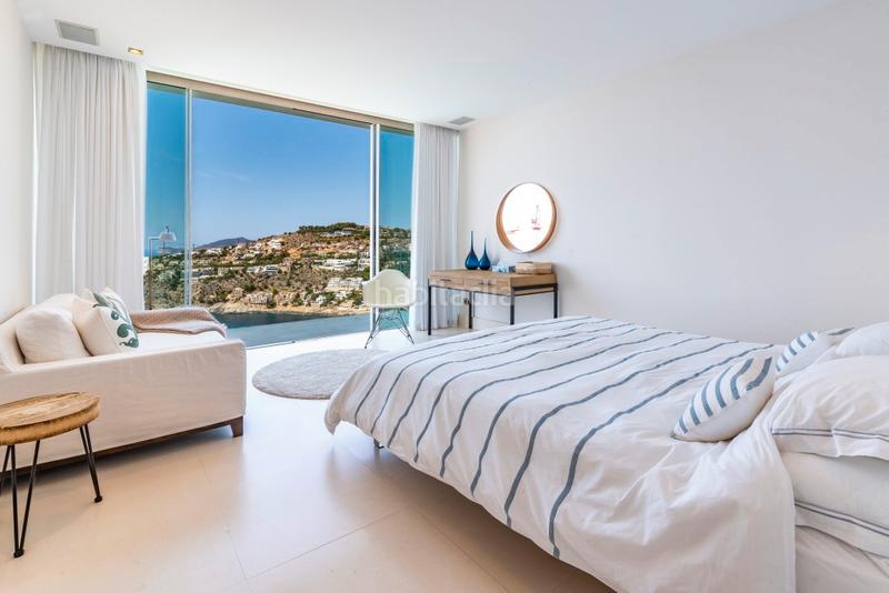 Foto 74725106-0790-4588-9dbc-53797facbf9d. Xalet amb calefacció aparcament piscina a port d´Andratx Andratx