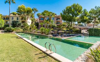 Apartament a Es Camp de Mar. Lujoso apartamento con excelentes instalaciones en venta en camp