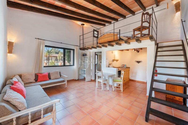 Foto cbf98920-fb10-4f2a-8a78-356e7f4b7a09. Masía casa de campo con impresionantes vistas panorámicas en venta en pollensa, mallorca en Pollença