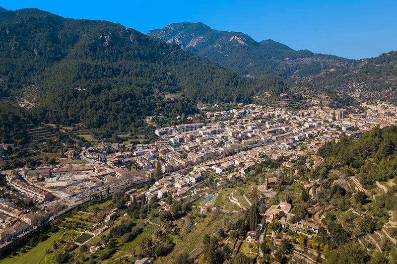 Foto 354ecd52-48c3-4700-a16b-b7dab0f109f3. Masía casas de nueva construcción en venta en el pueblo , mallorca en Esporles