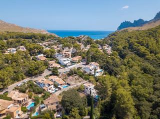 Rural plot in Cala Sant Vicenç. 2 solares conectados en venta en cala san vicente, mallorca