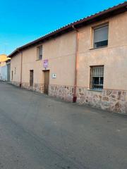 Casa  Calle de la soledad. Se vende casa en villalobos