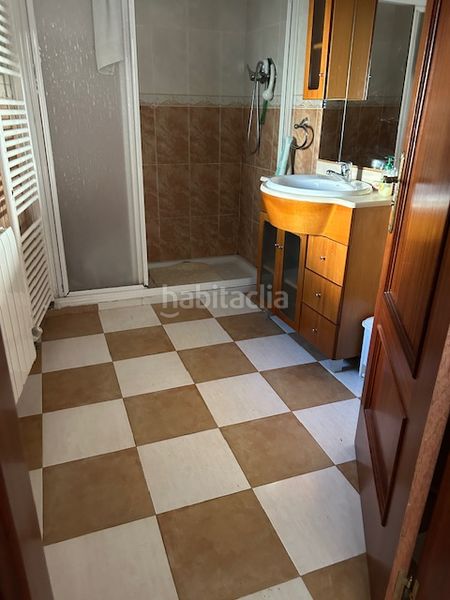 Foto 9fe55a33-e464-457e-bc43-d82945960b3c. Casa amb xemeneia calefacció aparcament a Villalobos