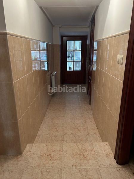 Foto e6c033b4-8bc4-465f-a768-33c9cab3d404. Casa amb xemeneia calefacció aparcament a Villalobos