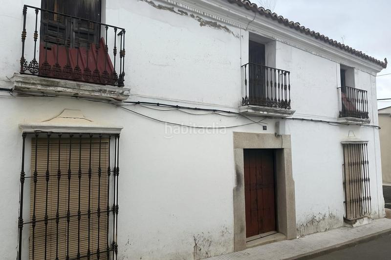 Foto 1fea0387-ea3b-4131-970f-dfb01f0a9903. Casa  en Mirandilla