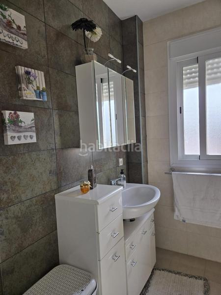 Foto 8d18a1e2-ff38-4227-a3cf-c64e1a920a09. Maison jumelée avec chauffage parking dans Norte Mérida