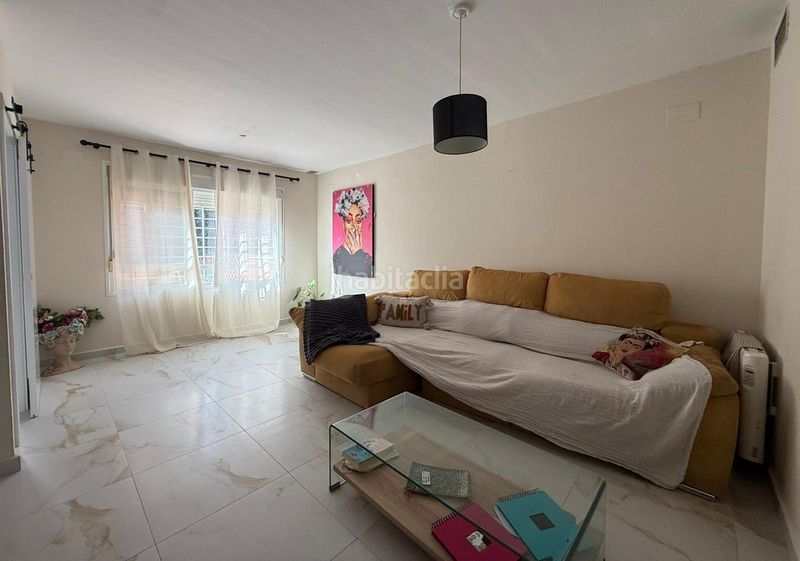 Foto fc51178f-ebde-4a78-87da-fc4188c15881. Casa a schiera con riscaldamento parcheggio in Oeste Mérida