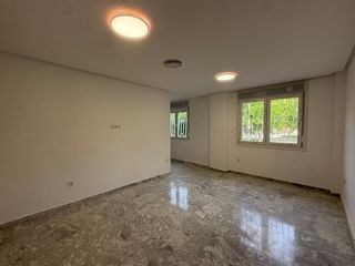 Flat in Sur. Piso recien reformado con ultimas calidades en bodegones