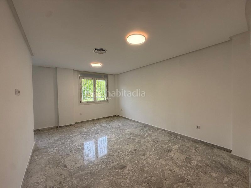 Foto b9e24538-c40e-47e2-8b69-4f57290f2562. Pis amb aparcament a Sur Mérida