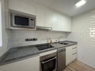 Flat in Este. Vivienda recien reformada, lista para entrar a vivir!!