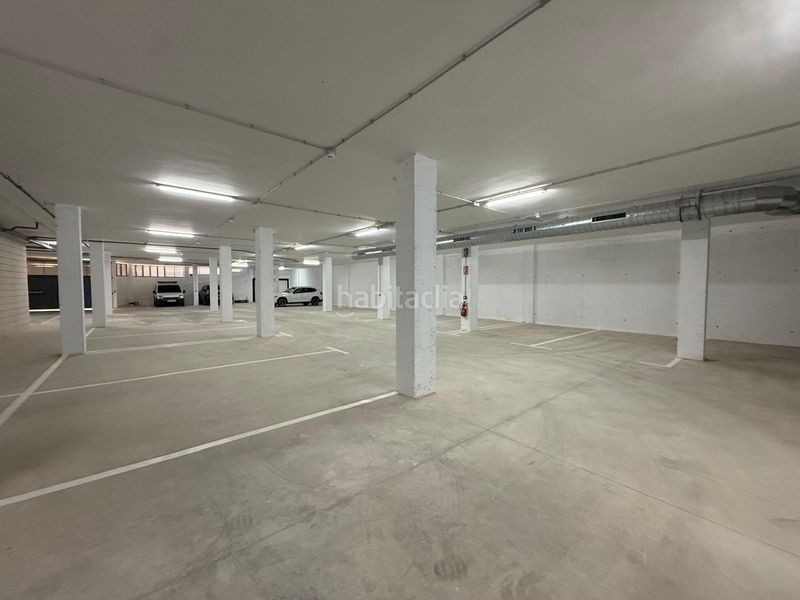 Foto c34410f8-a265-45c8-930d-9658cd20a528. Autoparkplatz in Sur Mérida