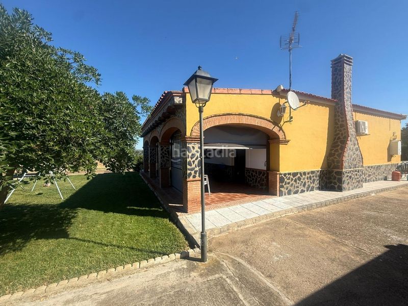 Foto 819b06a8-8fcd-4a3e-8640-d002c06b0725. Casa amb aparcament a Oeste Mérida