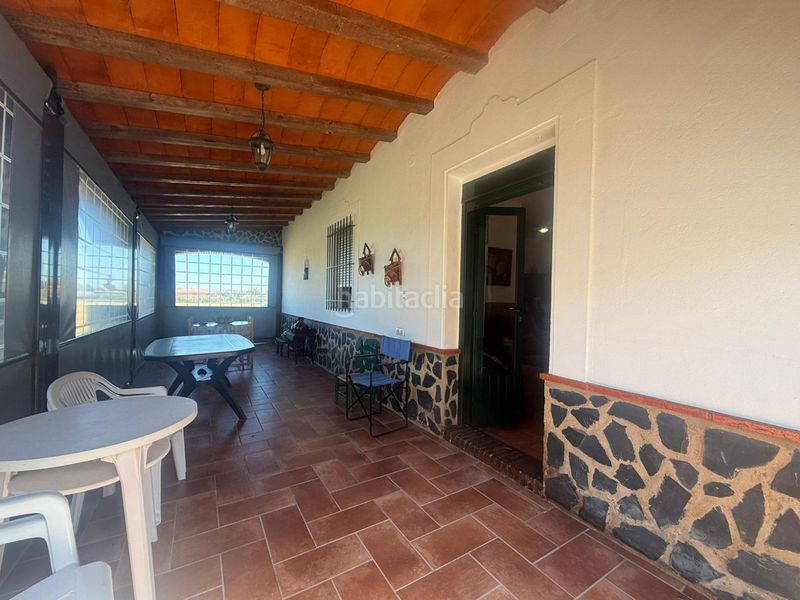 Foto c03f8921-6df0-42b3-a715-4d89ce4fa4ab. Casa amb aparcament a Oeste Mérida