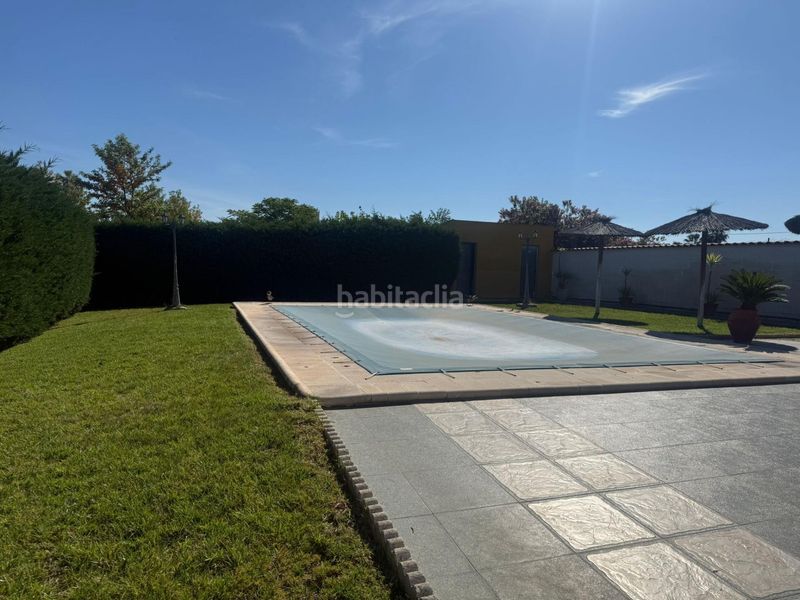 Foto e92d471e-ec01-42b5-b947-0c7a10ffb3de. Casa amb aparcament a Oeste Mérida