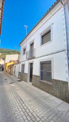 Casa  Calle juzgado 6. Casa con cochera centro poblacion