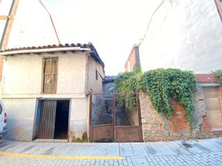 Casa  Calle felipe marcos 6. Casa con solar para derribar