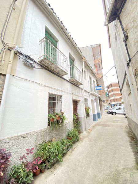 Foto 3d225431-f991-4d03-ab22-96dbdec75d31. Edificio en calle arroyo 1 en Navaconcejo