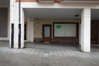 Location Local commercial à Jata kalea 7