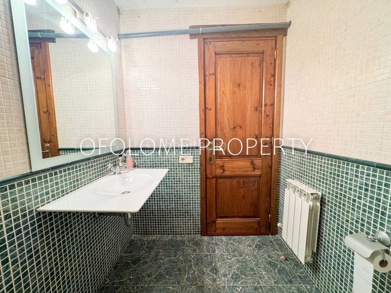 Foto 8f97f502-1ee6-4082-ad49-7ff362422850. Casa amb calefacció aparcament piscina a Sant Llorenç Savall