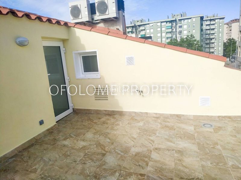 Foto 7395f89e-4ff3-4803-971d-a024d0447bdd. Edifici a Creu Alta Sabadell