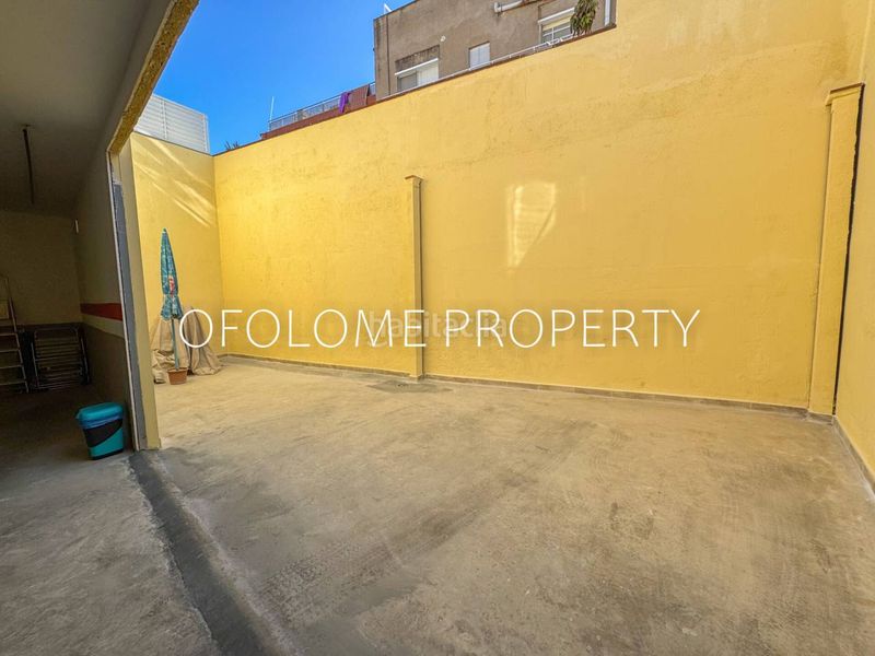 Foto be862b19-0fc1-4f4f-86af-c2c5191af0cd. Edifici a Creu Alta Sabadell