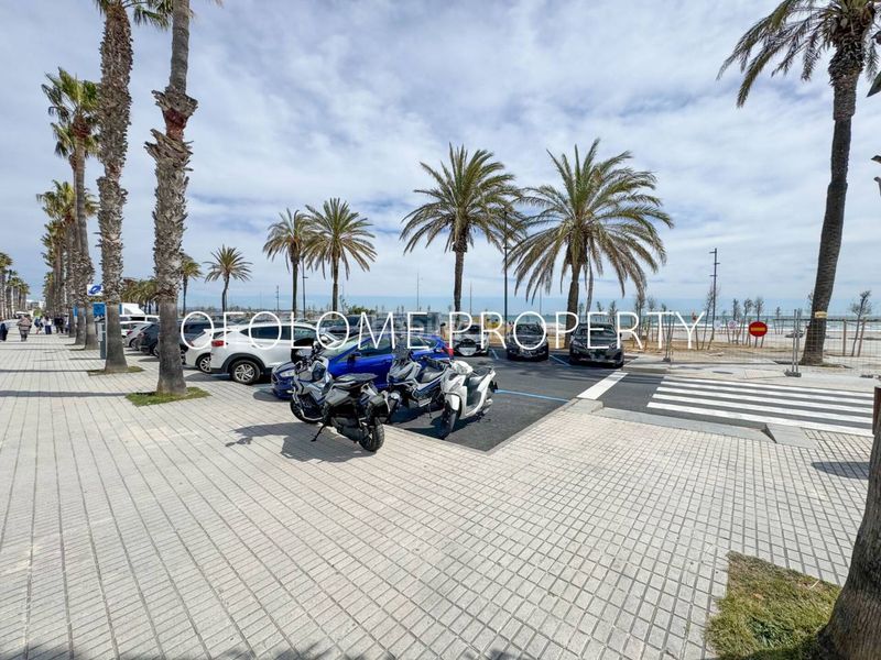 Foto 0314282c-a5fa-4e7b-91c4-ad58abdbbda2. Pis amb aparcament piscina a pla de maset - cap de Salou Salou