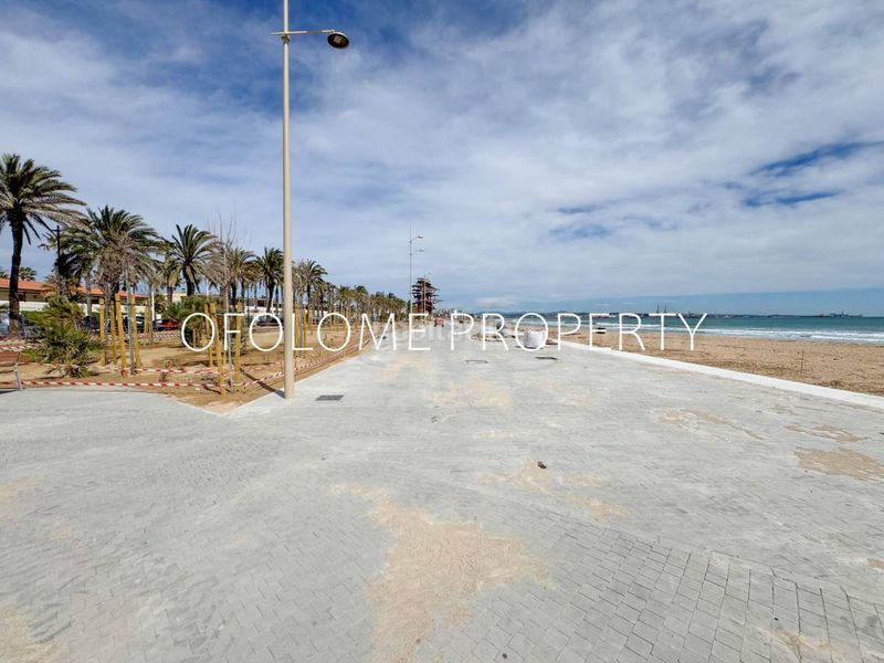 Foto 9fc9eb4f-8f09-46d6-b18a-7207991c0731. Pis amb aparcament piscina a pla de maset - cap de Salou Salou