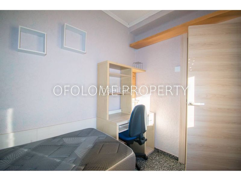 Foto a1c15b94-858a-451b-9588-6cd7e31889d6. Pis a Sants-Badal Barcelona