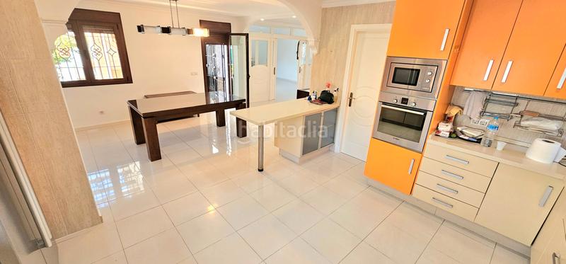 Foto 285faa0f-77c8-4f03-9ea3-c9b0b51f2473. Chalet  independiente con piscina privada y excelente ubicacion en Mijas