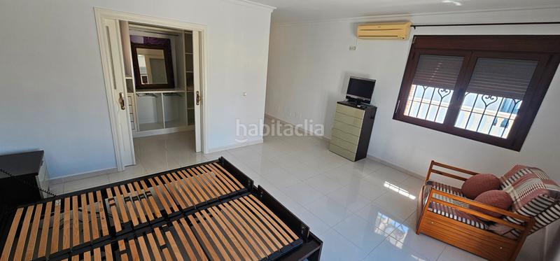 Foto 7ce7865f-1d81-4b8a-80a1-012c0e66fda4. Chalet  independiente con piscina privada y excelente ubicacion en Mijas