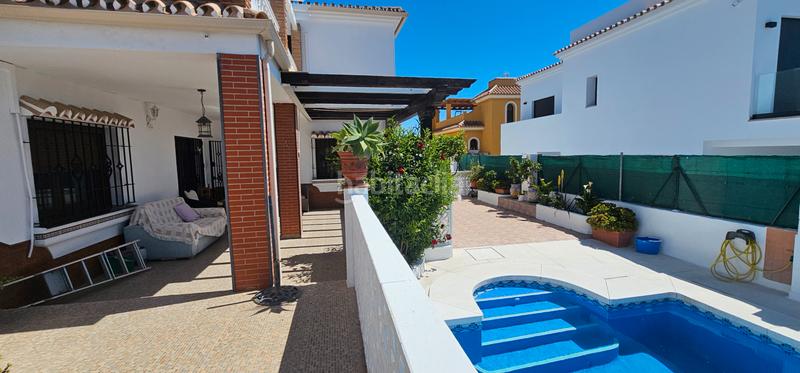 Foto c140a3fe-d8f2-41b6-83a4-fada8b5a9518. Chalet  independiente con piscina privada y excelente ubicacion en Mijas
