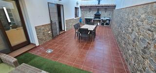 Chalet à Los Pacos. Chalet adosado en los pacos, fuengirola