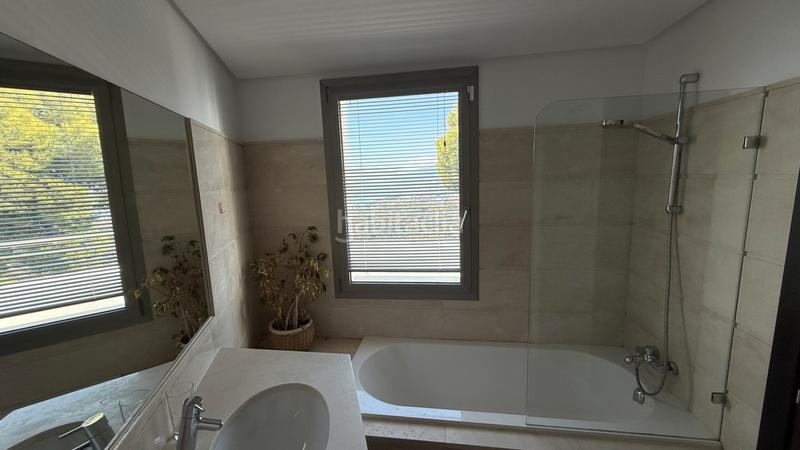 Foto f2e65c24-5fe6-4c05-bcb0-e41bd2b179ad. Chalet con parcheggio piscina in Pinares de San Antón Málaga