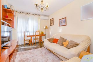 Planta baixa  Calle vista blanca. Hermoso piso en planta baja