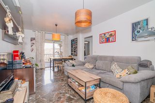 Etagenwohnung  Plaza de san pedro. Piso de 3 habitaciones en la zubia