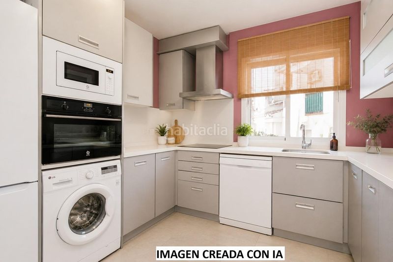 Foto f7672cbd-1332-4e5f-b0d6-19e3b6677d99. Pis amb calefacció a La Zubia Ciudad Zubia (La)