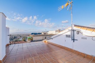 Chalet  Calle de bellavista. Magnífica vivienda en venta en monachil