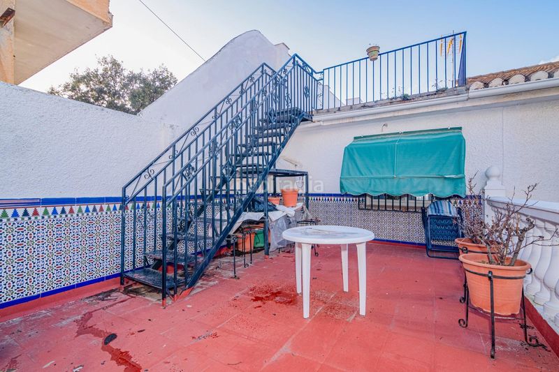 Foto 482e3487-02f8-4e36-a914-178d64f3e433. Xalet amb calefacció aparcament piscina a Barrio de la Vega Monachil