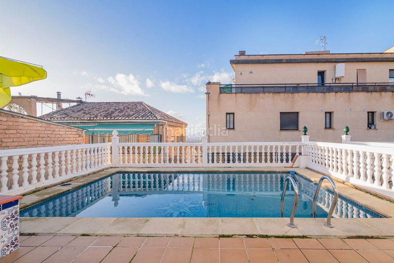 Foto bcf75fa8-395a-4b36-aa44-10f14567e0e0. Xalet amb calefacció aparcament piscina a Barrio de la Vega Monachil