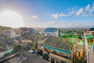 Xalet  Calle de bellavista. Magnífica vivienda en venta en monachil