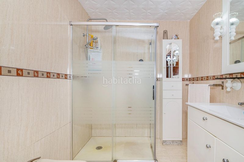 Foto ff9c7a25-9b4a-4203-ac27-97862fd6916c. Xalet amb calefacció aparcament piscina a Barrio de la Vega Monachil