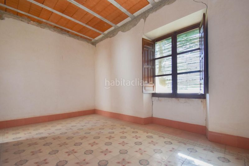 Foto ca37a88b-e77f-4b75-9fec-2dac9e12d61d. Xalet amb aparcament a Íllora