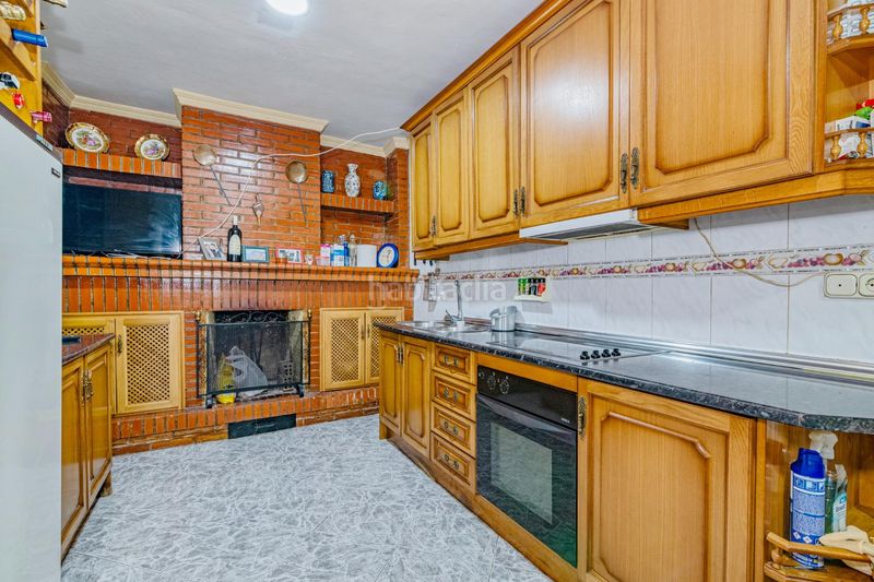 Foto 1dabf7a8-5092-4ad4-a8c3-22017bb70a7b. Casa amb aparcament a La Zubia Ciudad Zubia (La)