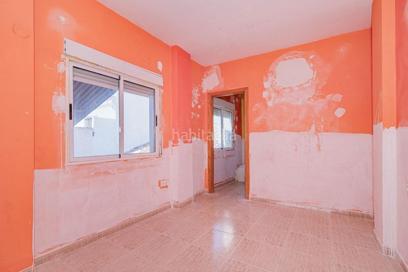 Foto aa2f36c6-84c4-4c24-8371-adc583a623b9. Casa amb aparcament a La Zubia Ciudad Zubia (La)