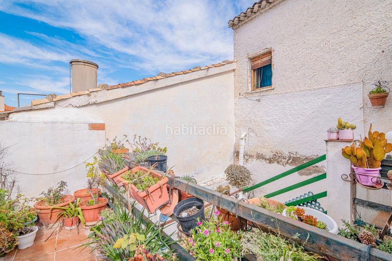 Foto 12037b0c-b7f2-4115-bd05-9ac2bfb17b61. Casa adossada a La Zubia Ciudad Zubia (La)