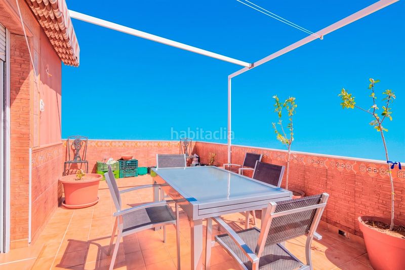 Foto 45ab5c1a-34df-4125-878c-ac59500ac855. Àtic amb aparcament a Padul