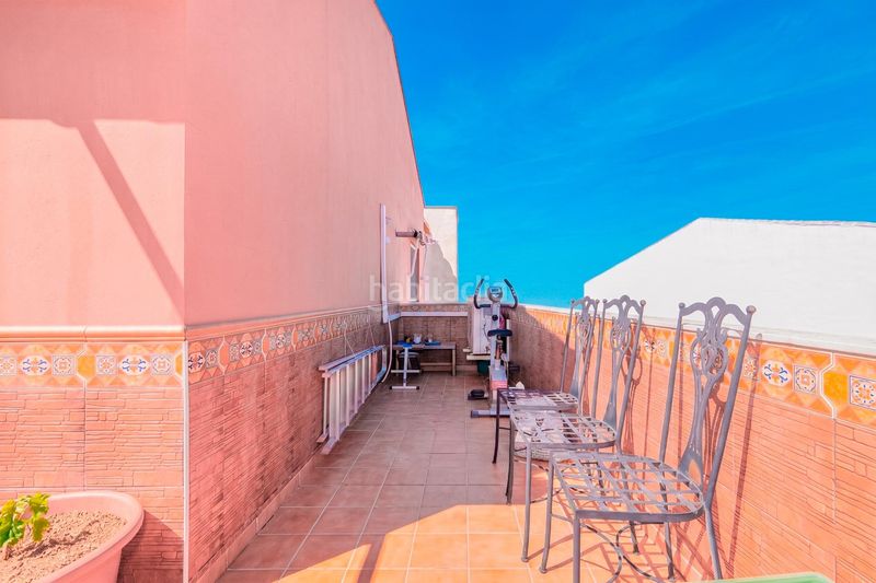 Foto 5b94ee2d-80ce-472d-ade6-43933c00f5b5. Àtic amb aparcament a Padul