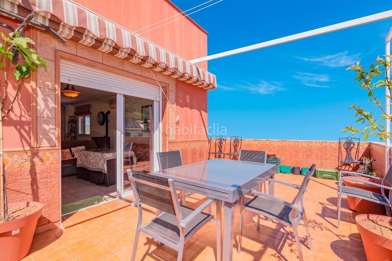 Foto a40dbf91-0dc6-4fc6-bfd9-1e5426da3a05. Àtic amb aparcament a Padul