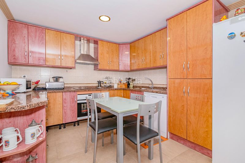 Foto d8c4d4f7-5e6b-400d-90f4-c32f5e81fff3. Àtic amb aparcament a Padul